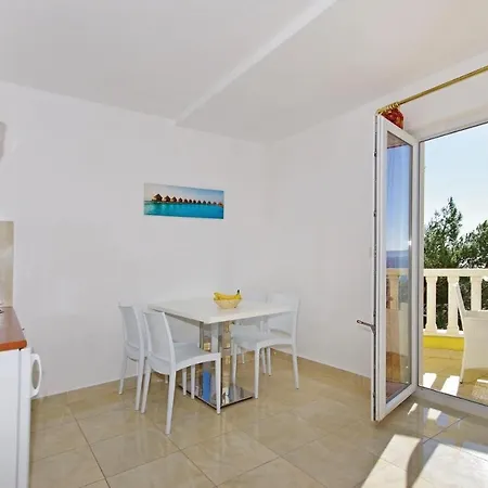 One-bedroom In ברלה